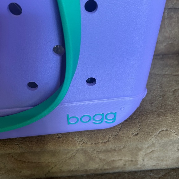 NWT LAVENDER MOJITO LARGE BOGG BAG - Picture 2 of 2